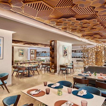 Novotel Mumbai International Airport Zewnętrze zdjęcie
